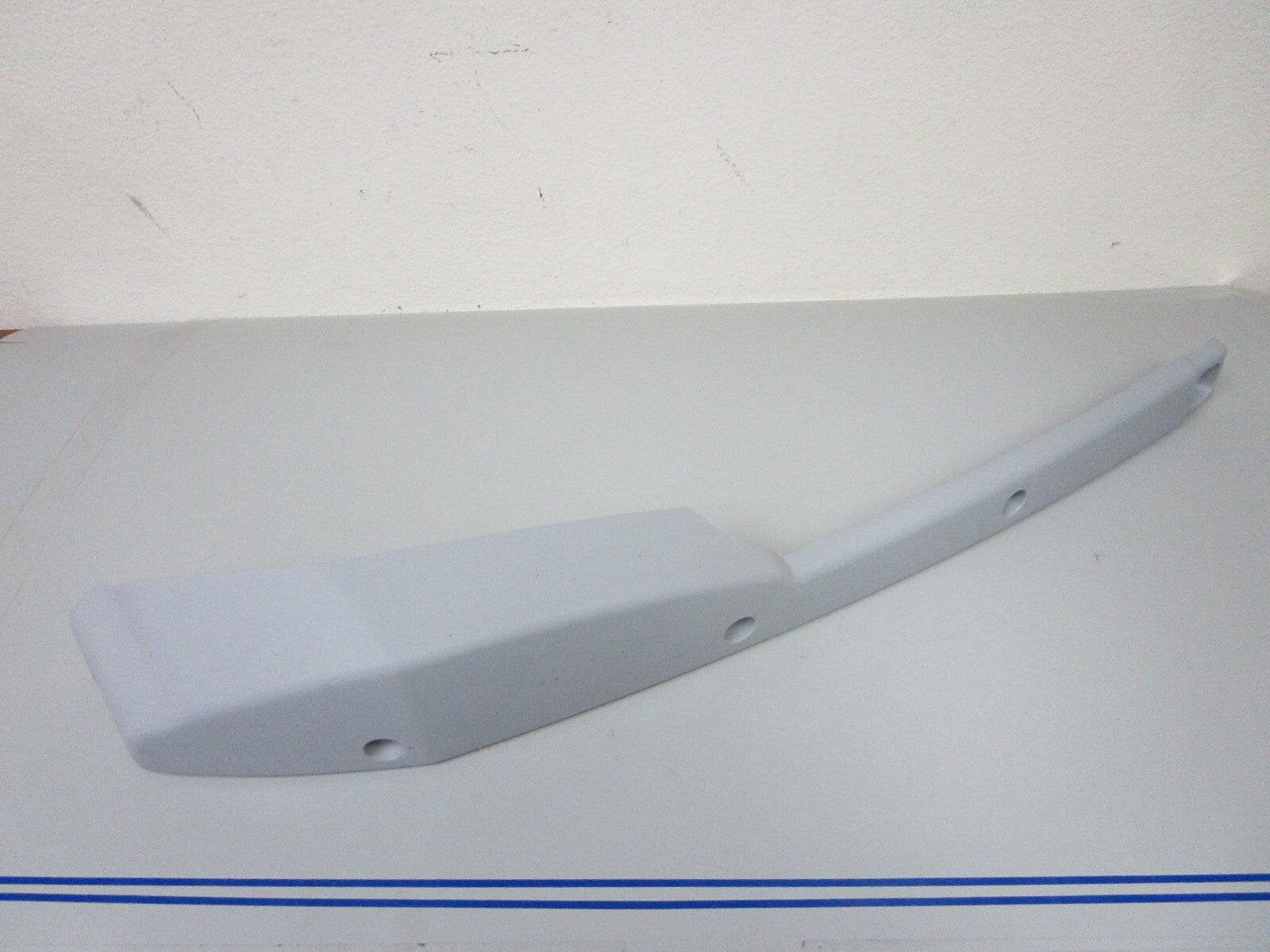 *NEW OEM* 0720 Yamaha Stern Gunwale F1K-U251D-01-00 F1K-U251D-01
