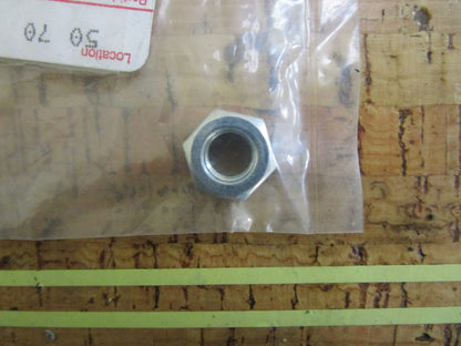 *NEW OEM* 0810 Volvo Penta Nut 955800