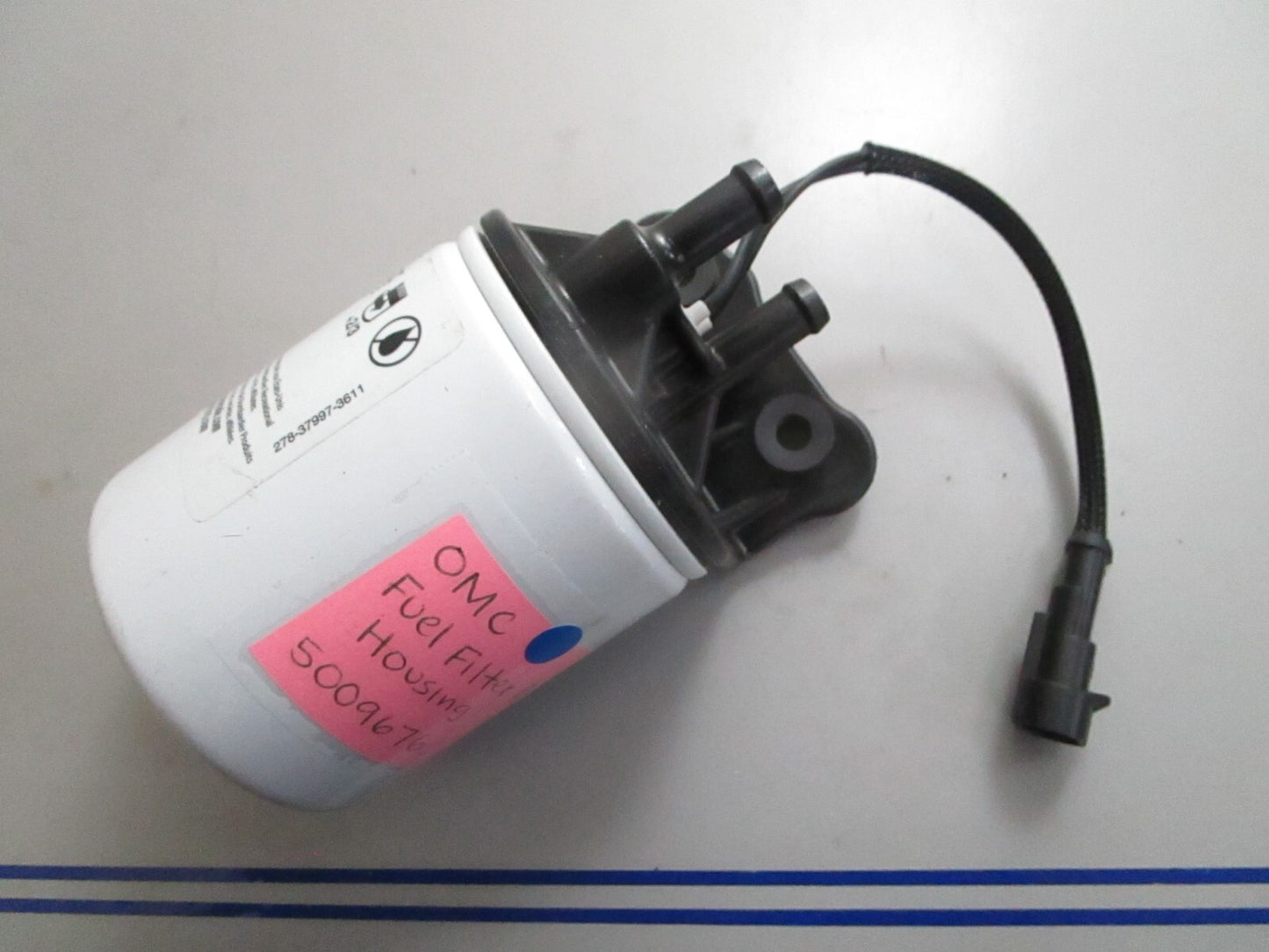 *NEW OEM* 0820 OMC Johnson Evinrude Fuel Filter & Housing 5009676
