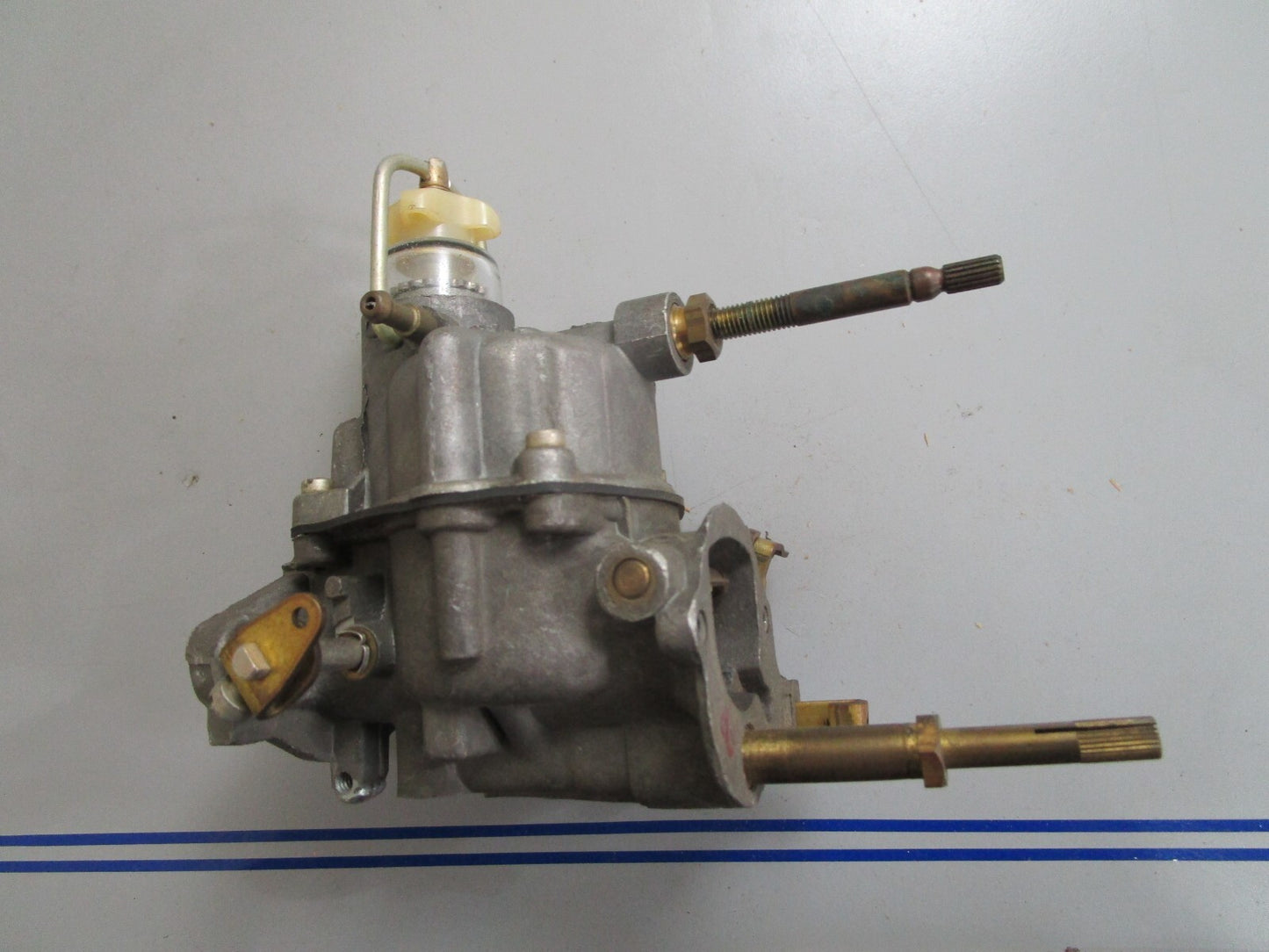 *NEW OEM* 0810 OMC Johnson Evinrude Vintage Carburetor 376404 376117