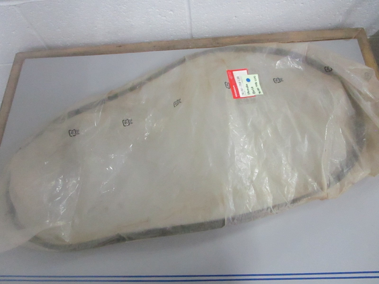 *NEW OEM* 0820 Honda Belt 76181-758-L00
