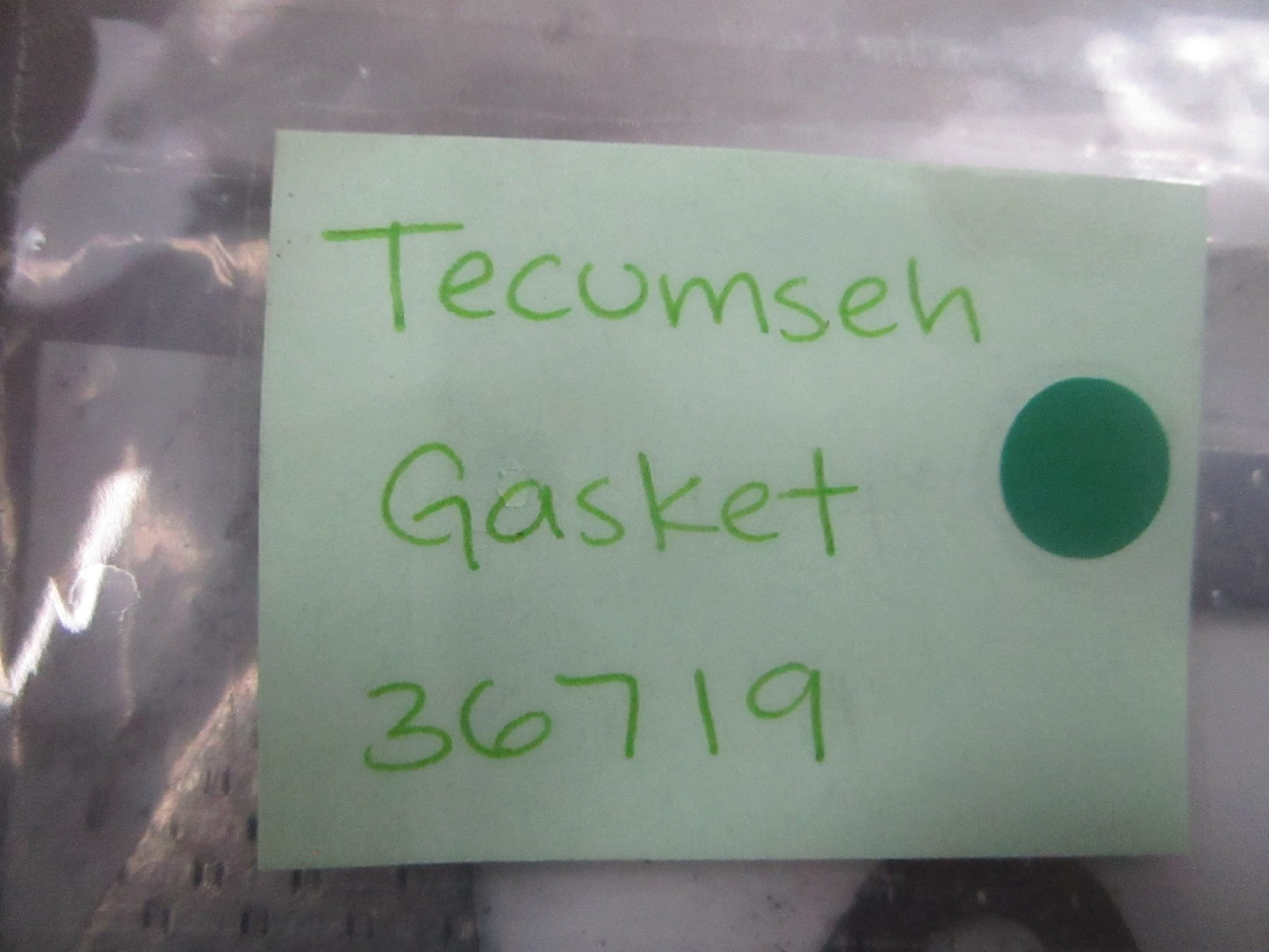 NEW OEM (LOT OF 2) 36719 Tecumseh Gasket 0810