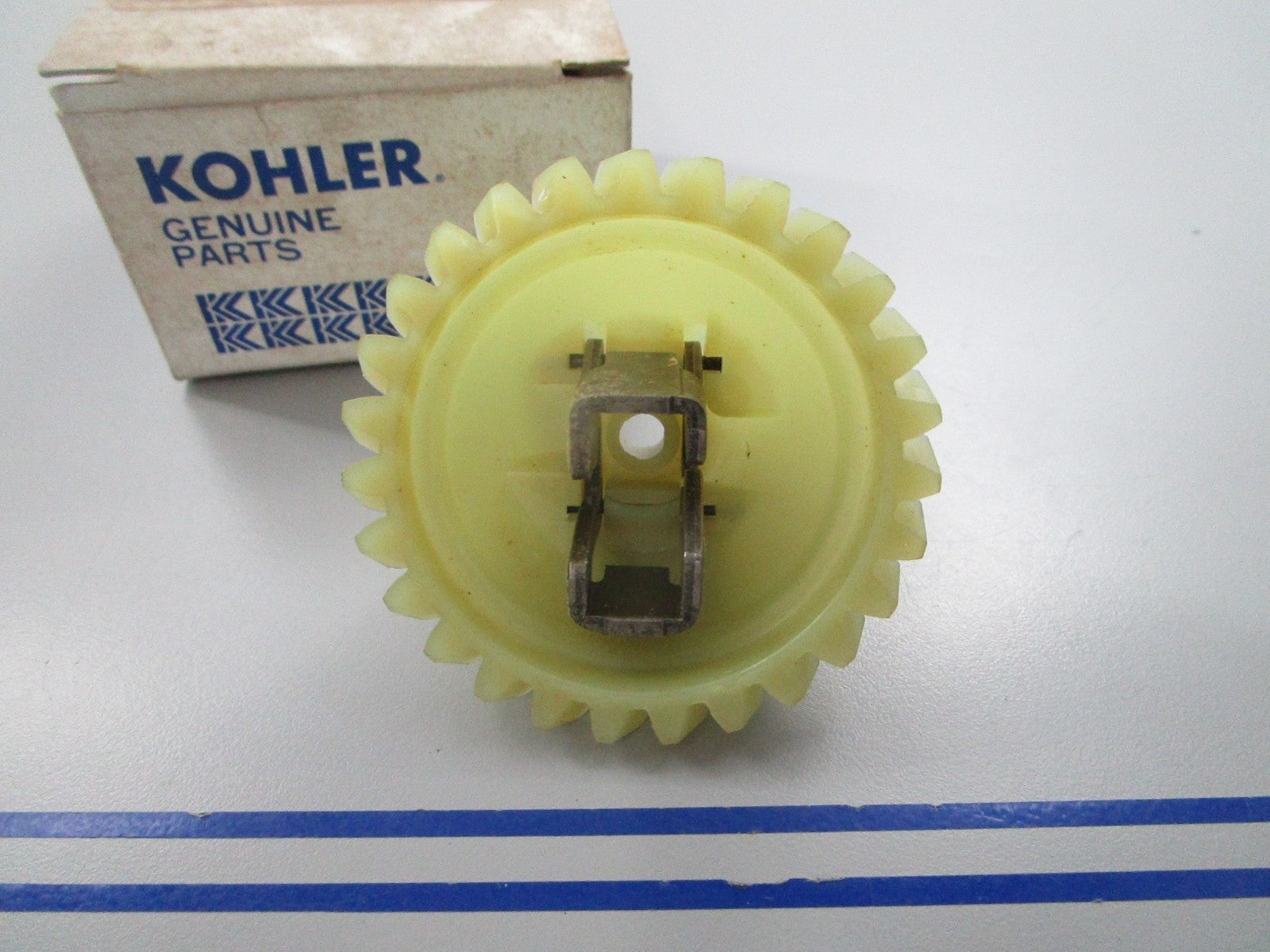 NEW OEM Kohler Governor Gear Assembly 12 043 05-S 0810