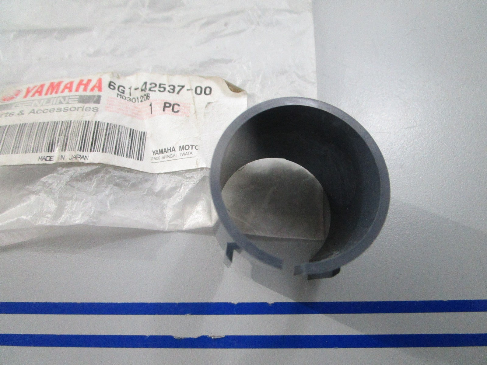 *NEW OEM* 0810 Yamaha Pivot Shaft Bushing 6G1-42537-01-00
