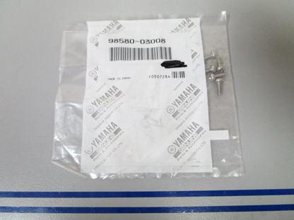 NEW OEM (LOT OF 5) 98500-03008 Yamaha Screw 0810