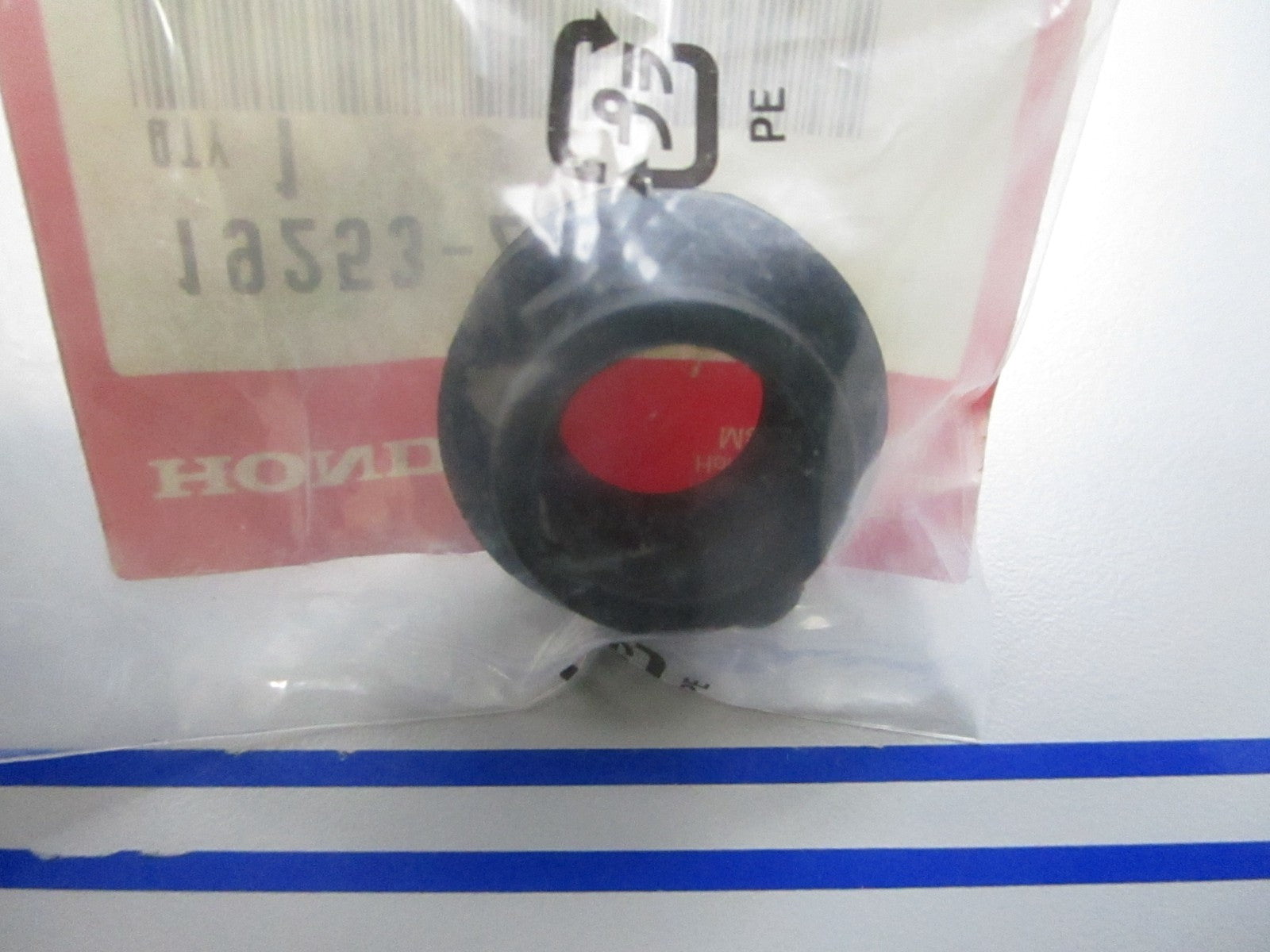 *NEW OEM* 0810 Honda Ring 19253-ZW1-B01