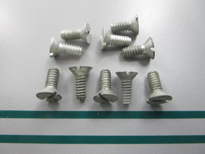 NEW OEM (LOT OF 10) 302104 0302104 OMC Johnson Evinrude Screw 0810
