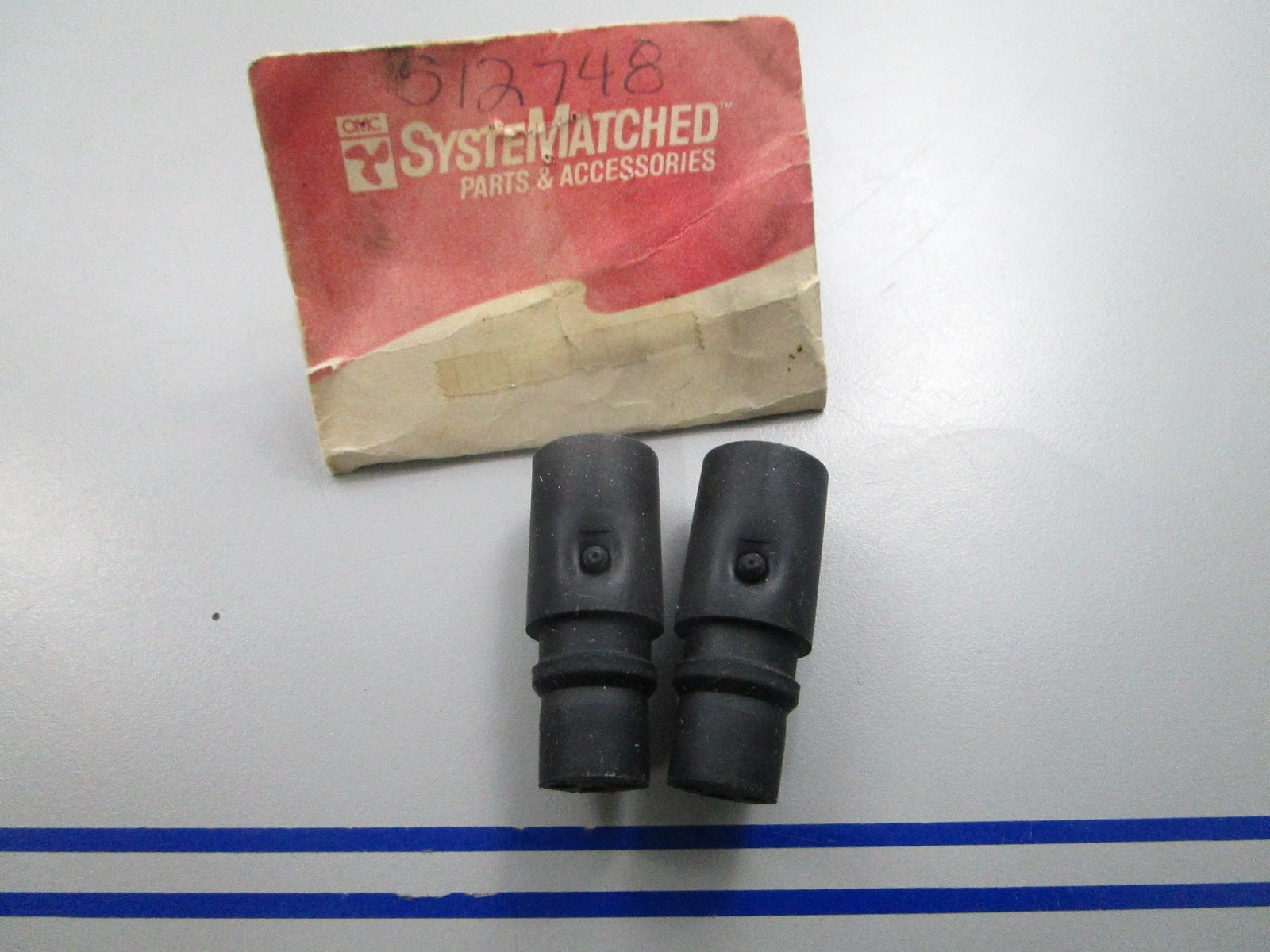NEW OEM (LOT OF 2) OMC Johnson Evinrude 512748 0512748 3 Pin Connector 0810