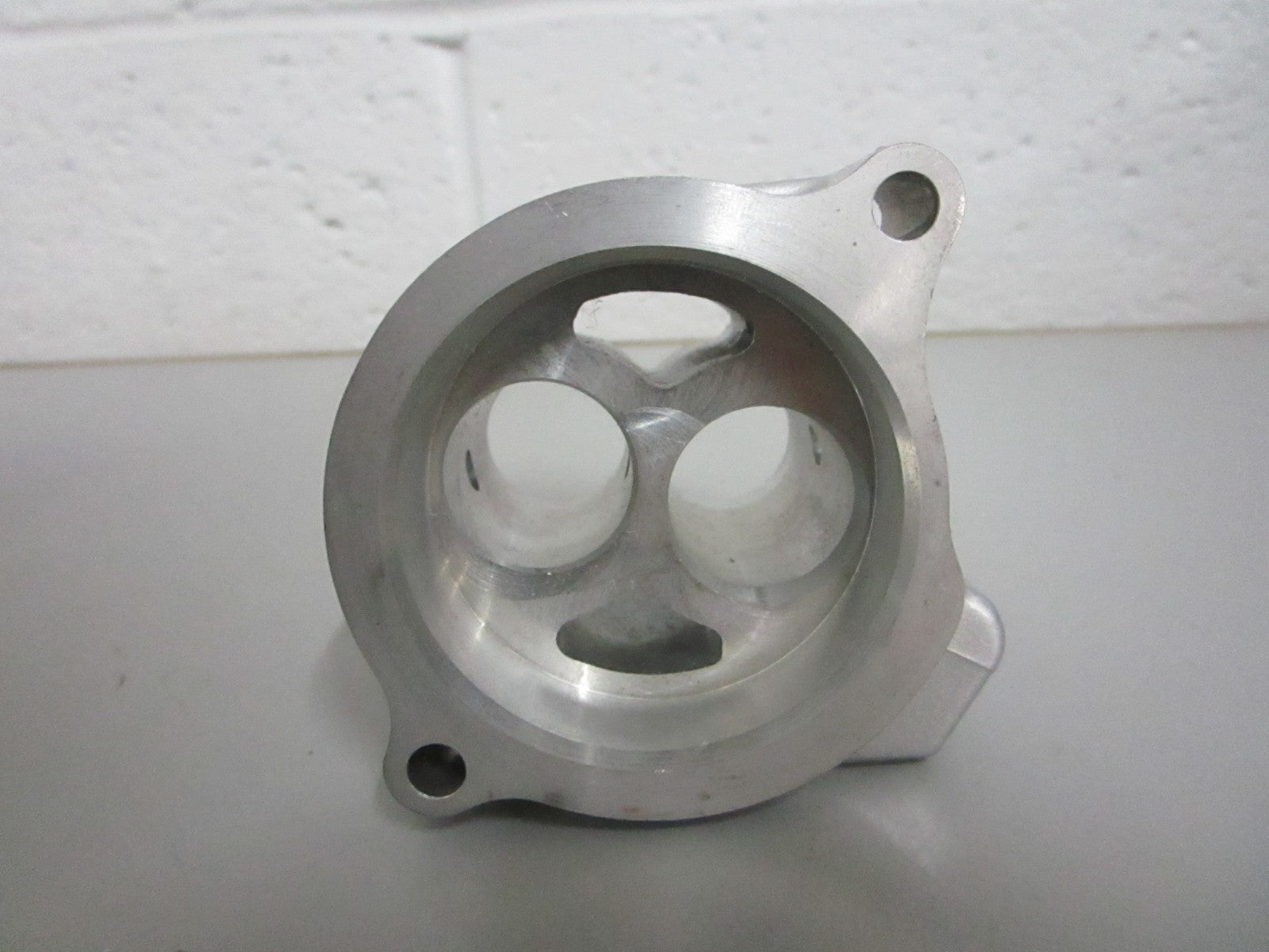 NEW OEM 4WM-122272-00-00 Yamaha Housing 0820