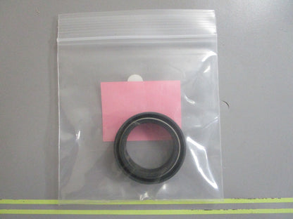 *NEW OEM* (LOT OF 5) 0810 OMC Johnson Evinrude Oil Seal 341281 0341281