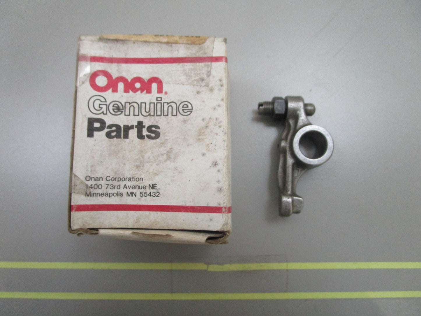 *NEW* 0810 Onan Rocker Arm 185-2062