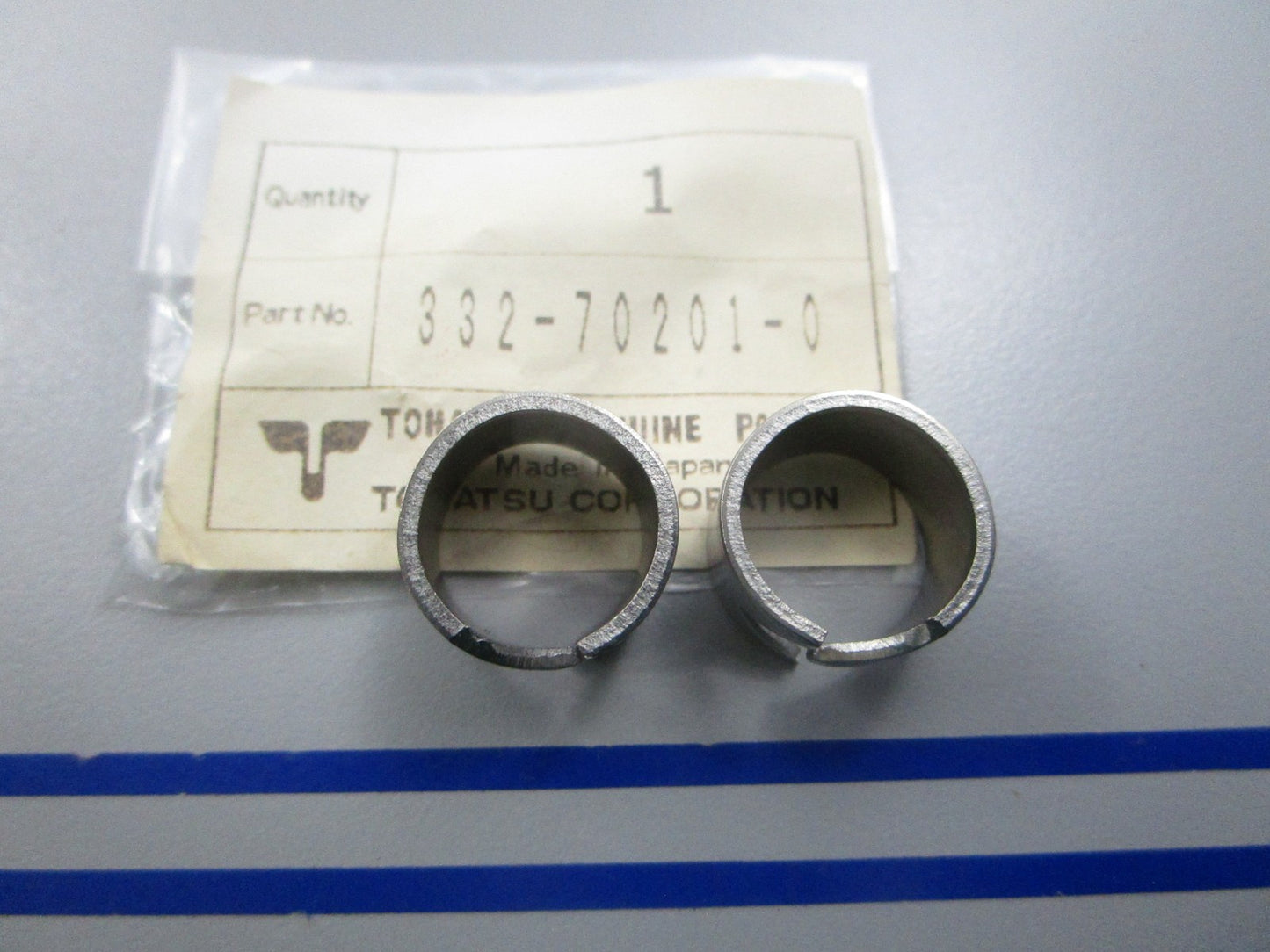 NEW OEM (LOT OF 2) 332-70201-0 332702010 Tohatsu Clamp 0810