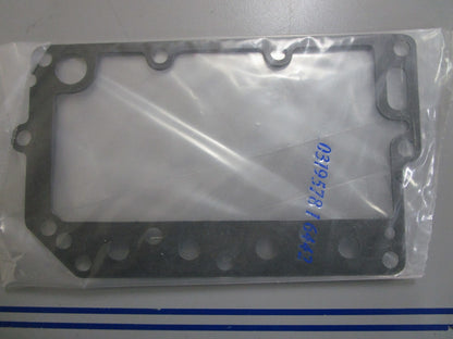 *NEW OEM* 0810 OMC Johnson Evinrude Gasket 319578 0319578