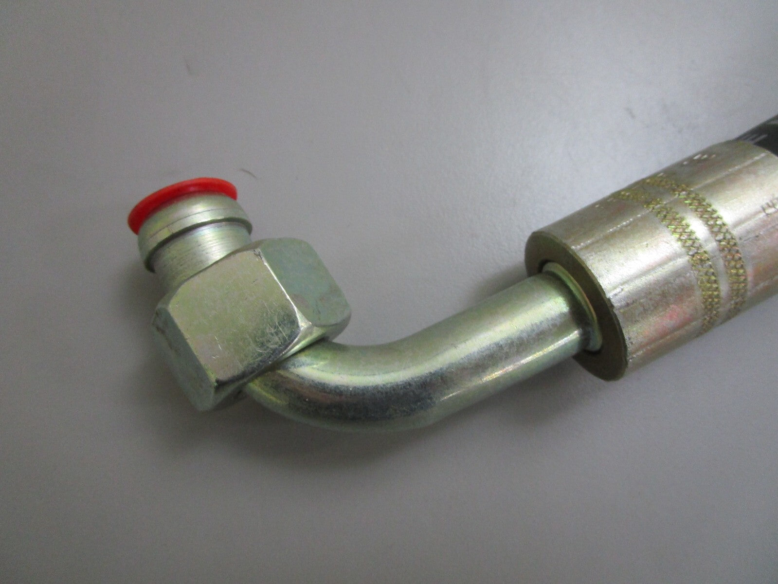 *NEW OEM* 0820 Volvo Penta Hose Assy 856785