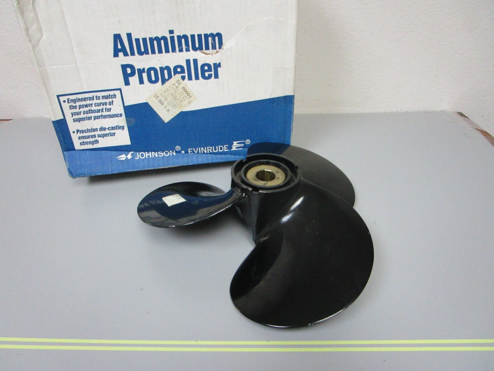 *NEW OEM* 0720 OMC Johnson Evinrude 33 30 40 hp 11 x 9P Propeller 376738 0376738