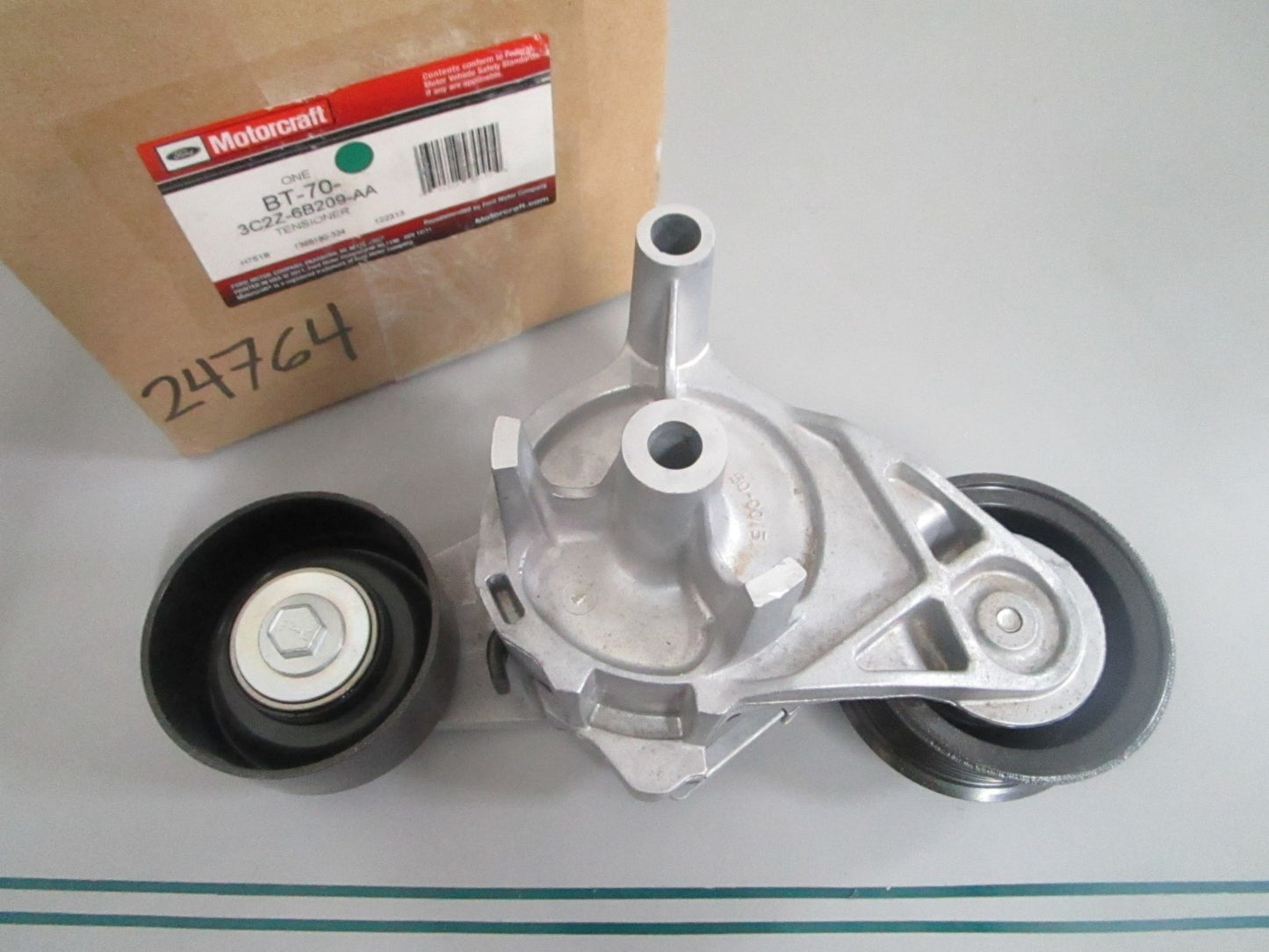 Motorcraft BT-70 3C2Z-6B209-AA Belt Tensioner 6.0 PowerStroke NEW OEM 0820