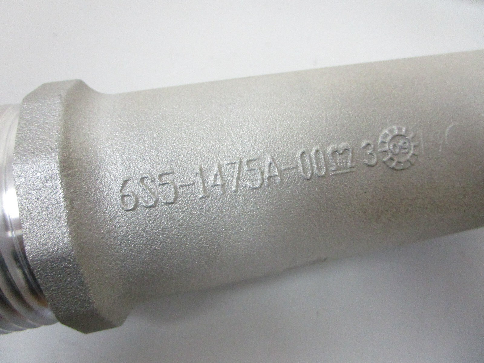 *NEW OEM* 0810 Yamaha Pipe 6S5-1475A-00-00