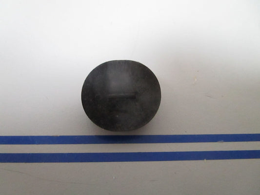 *NEW OEM* 0770 OMC Johnson Evinrude Key Push Knob 322176 0322176