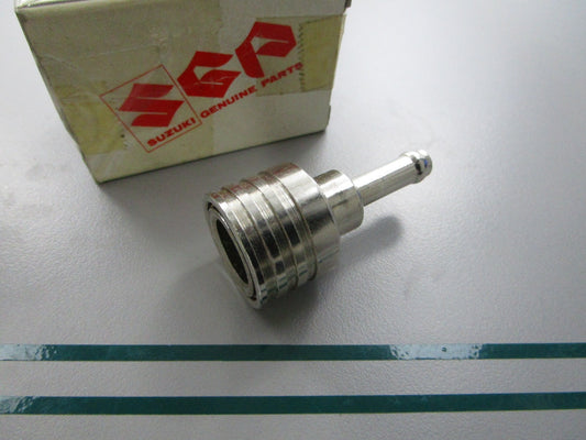 NEW OEM 65750-93000 Suzuki Fuel Hose Connector 0810