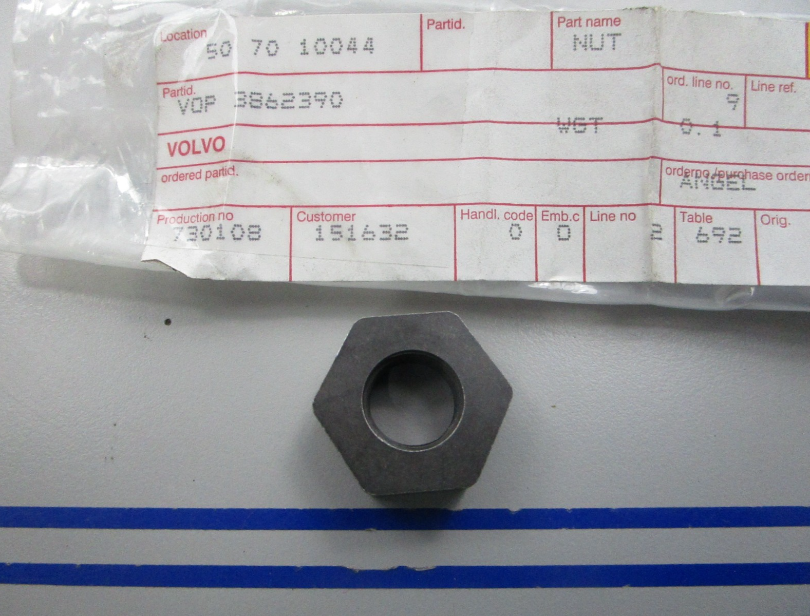 NEW OEM 3862390 Volvo Penta Nut 0810