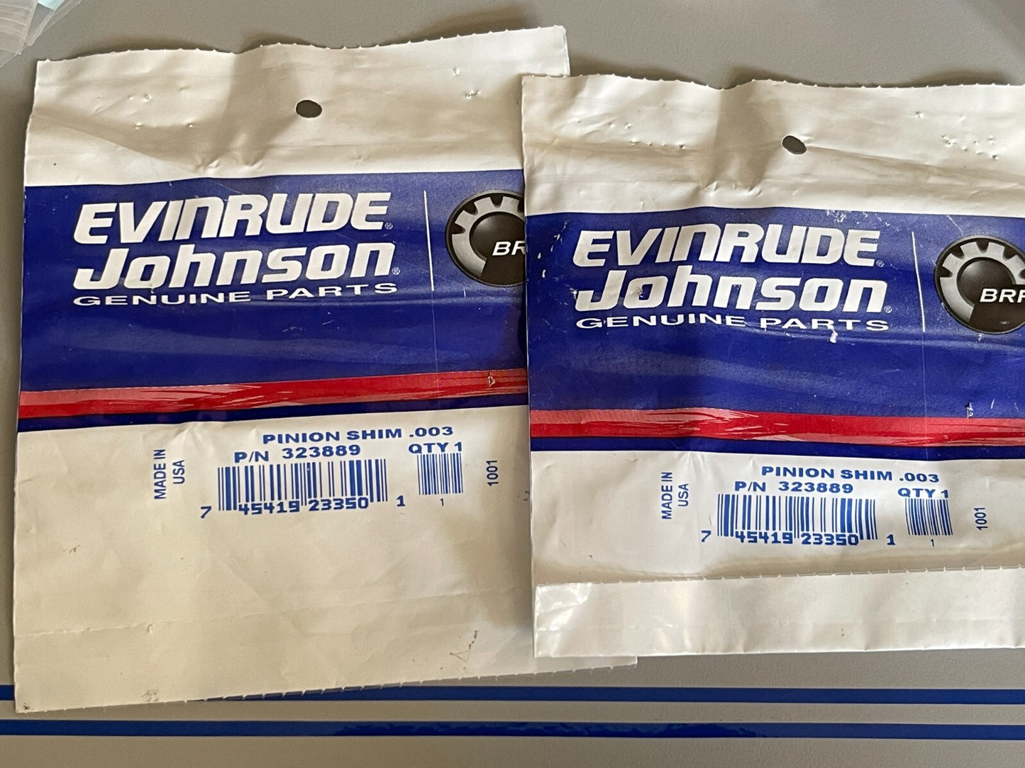 *NEW OEM* (LOT OF 2) 0810 OMC Johnson Evinrude .003 Pinion Shim 323889 0323889