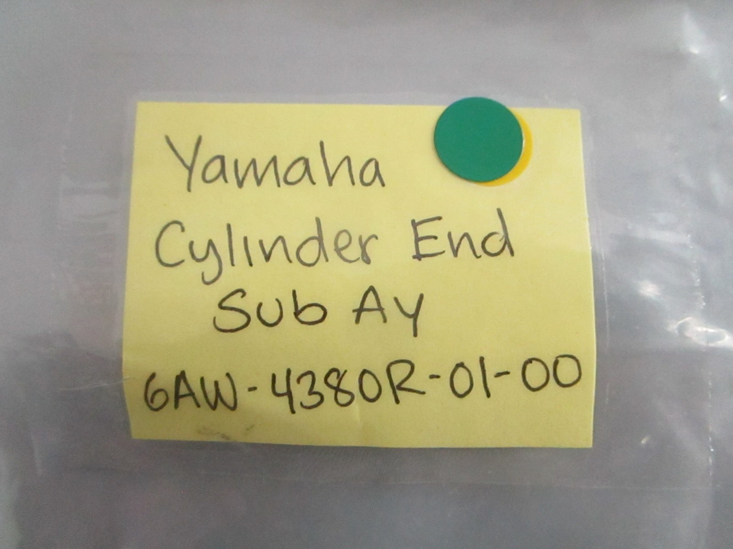 NEW OEM 6AW-4380R-01-00 Yamaha Cylinder End Sub Ay 0820
