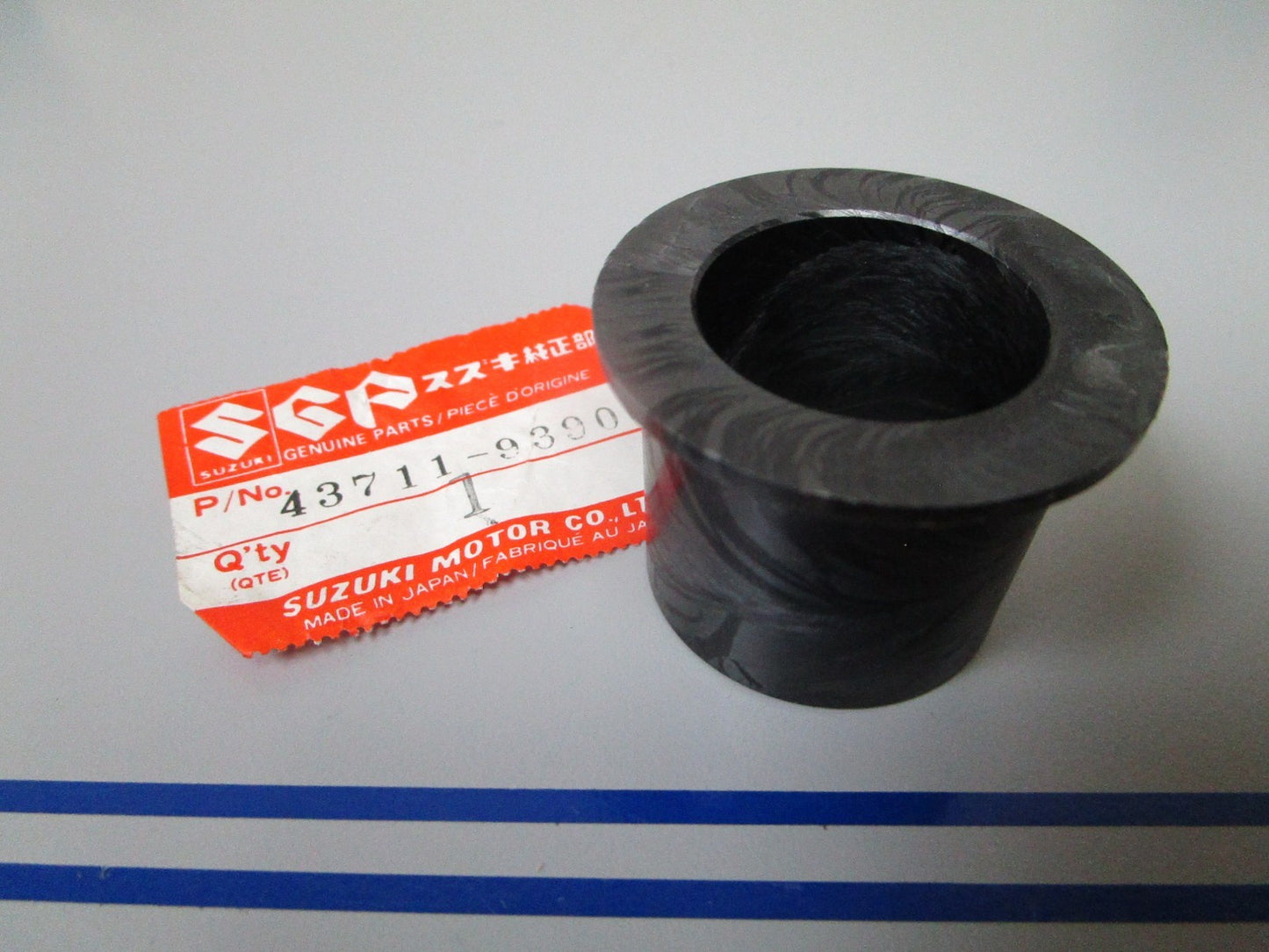 NEW OEM 43711-93900 Suzuki Steering Bush 0720