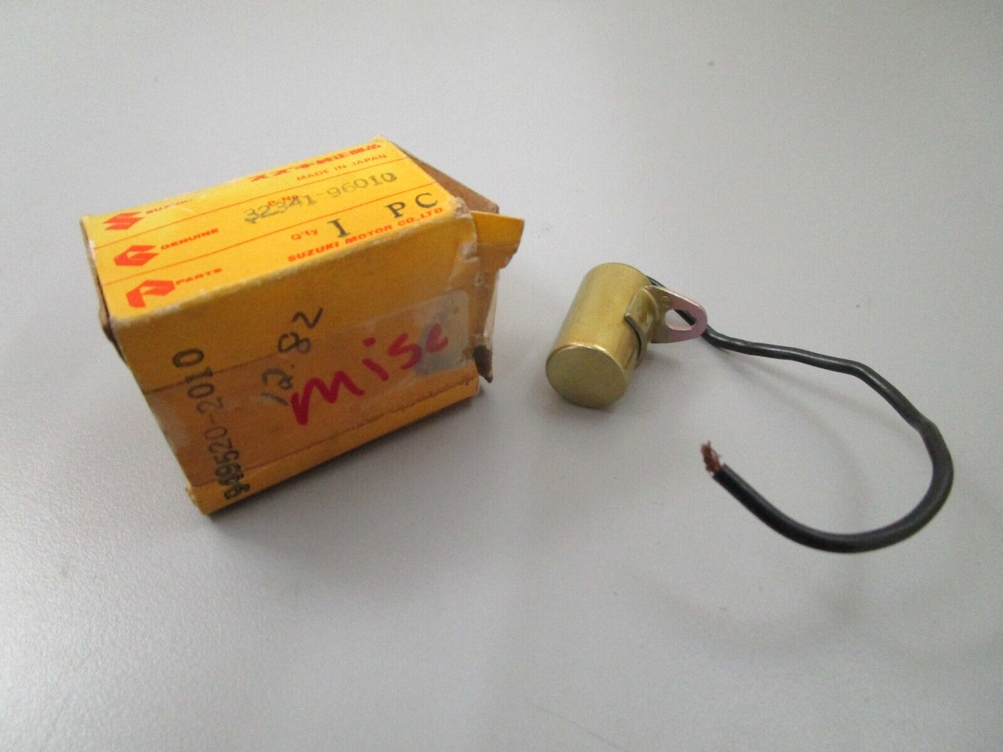 *NEW OEM* 0780 Suzuki Condenser 32341-96010