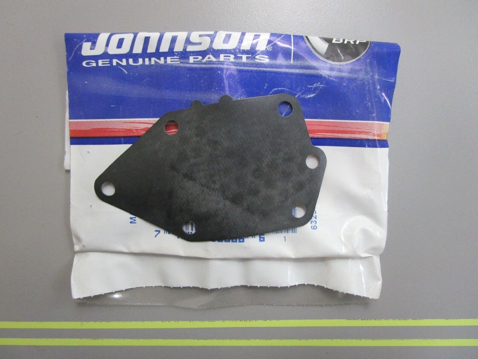 *NEW OEM* 0810 OMC Johnson Evinrude Diaphragm 332678 0332678