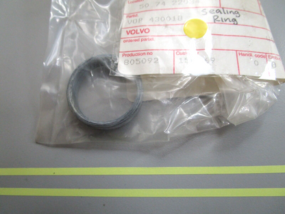 *NEW OEM* 0810 Volvo Penta Sealing Ring 430018