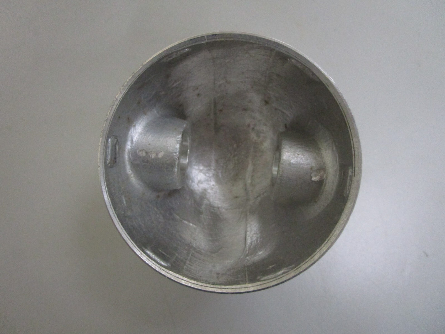 *NEW OEM* 0820 OMC Johnson Evinrude Piston 377564 0377564