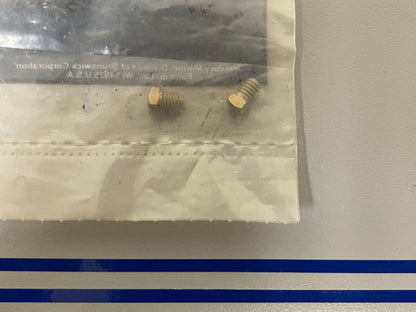 *NEW OEM* (LOT OF 2) 0810 Mercury Quicksilver Screw 10-20518