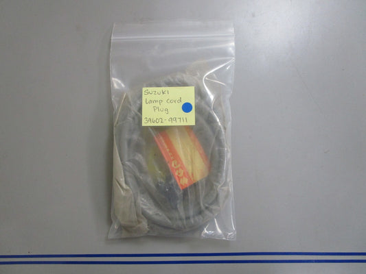 *NEW OEM* 0810 Suzuki Lamp Cord Plug 39602-99711