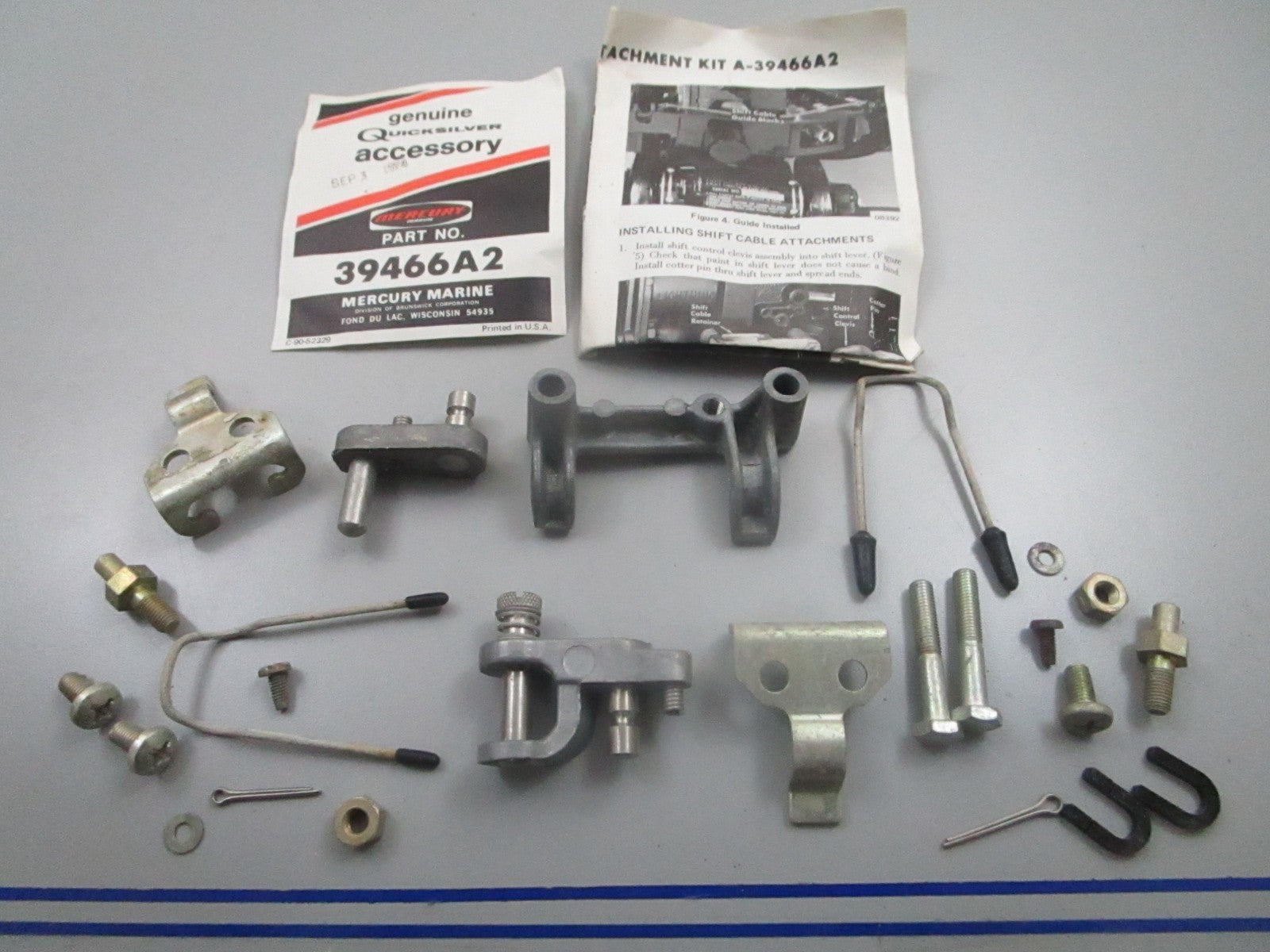 *NEW OEM* 0810 Mercury Quicksilver Remote Control Attachment Kit 39466A2