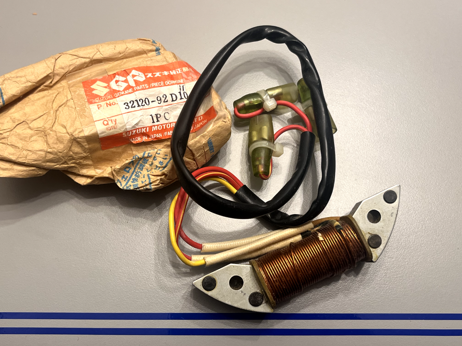 *NEW OEM* 0720 Suzuki 8 hp 9.9 hp Lighting Coil 32120-92D10