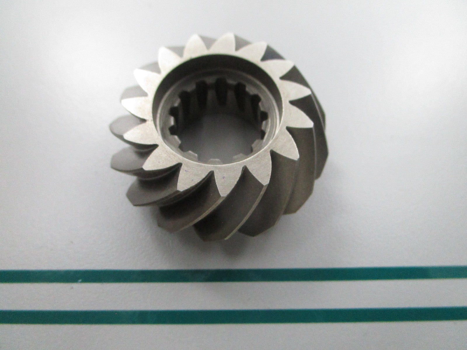 NEW OEM 47-49866-2 Mercury Force 15T Gear 0810