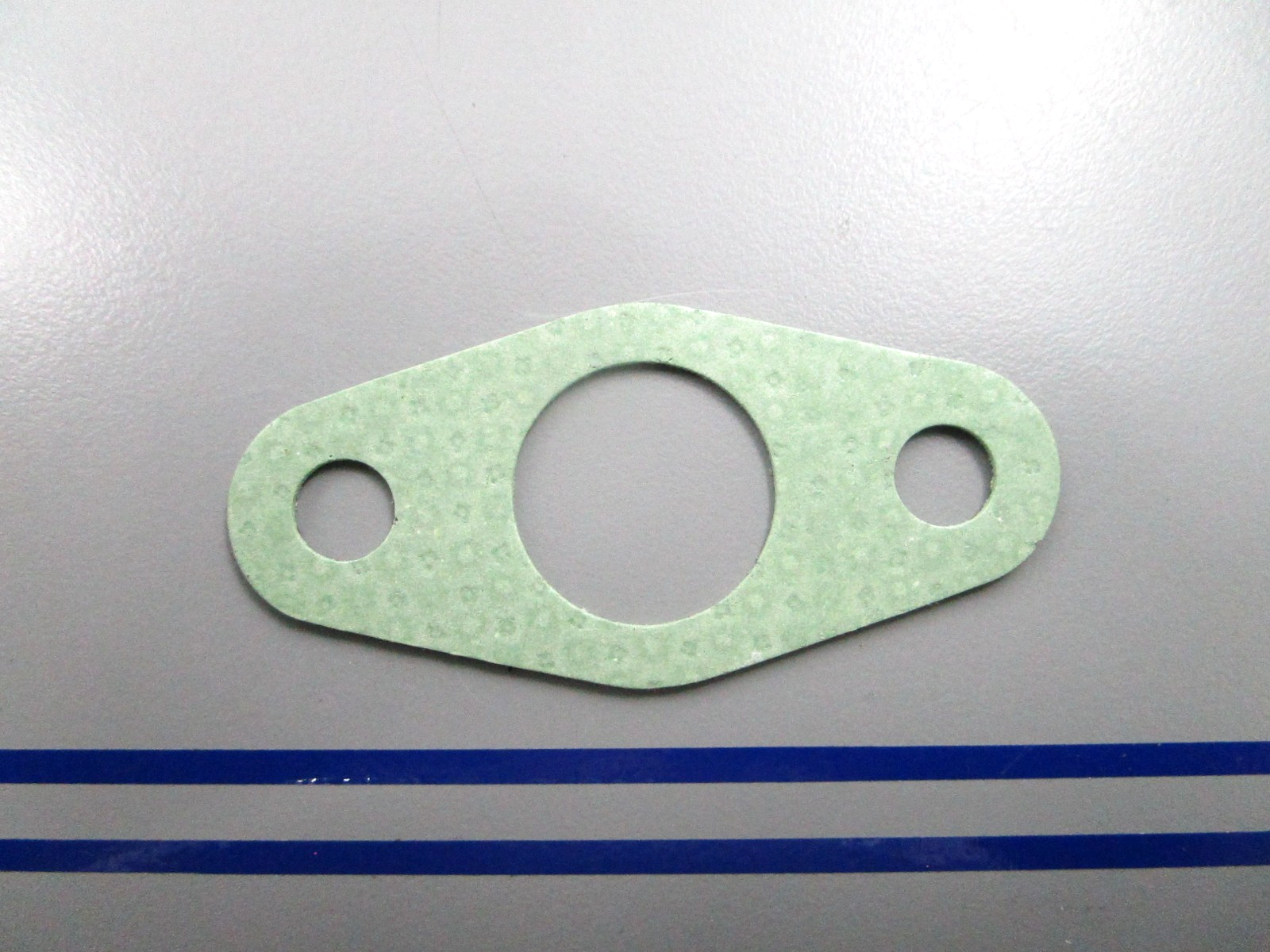 *NEW OEM* 0810 Volvo Penta Gasket 470993