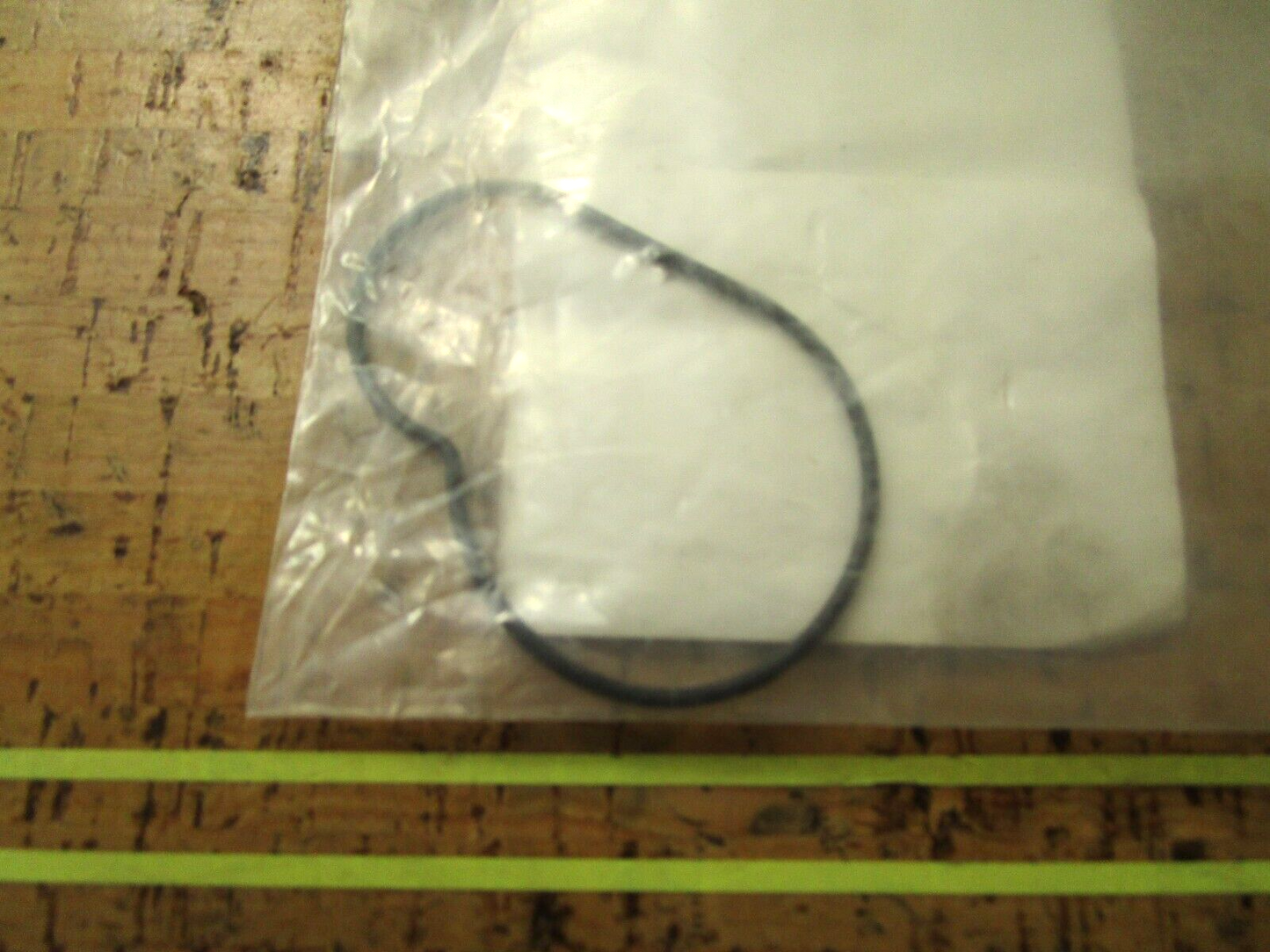 *NEW OEM* 0810 OMC Johnson Evinrude Seal 352773 0352773