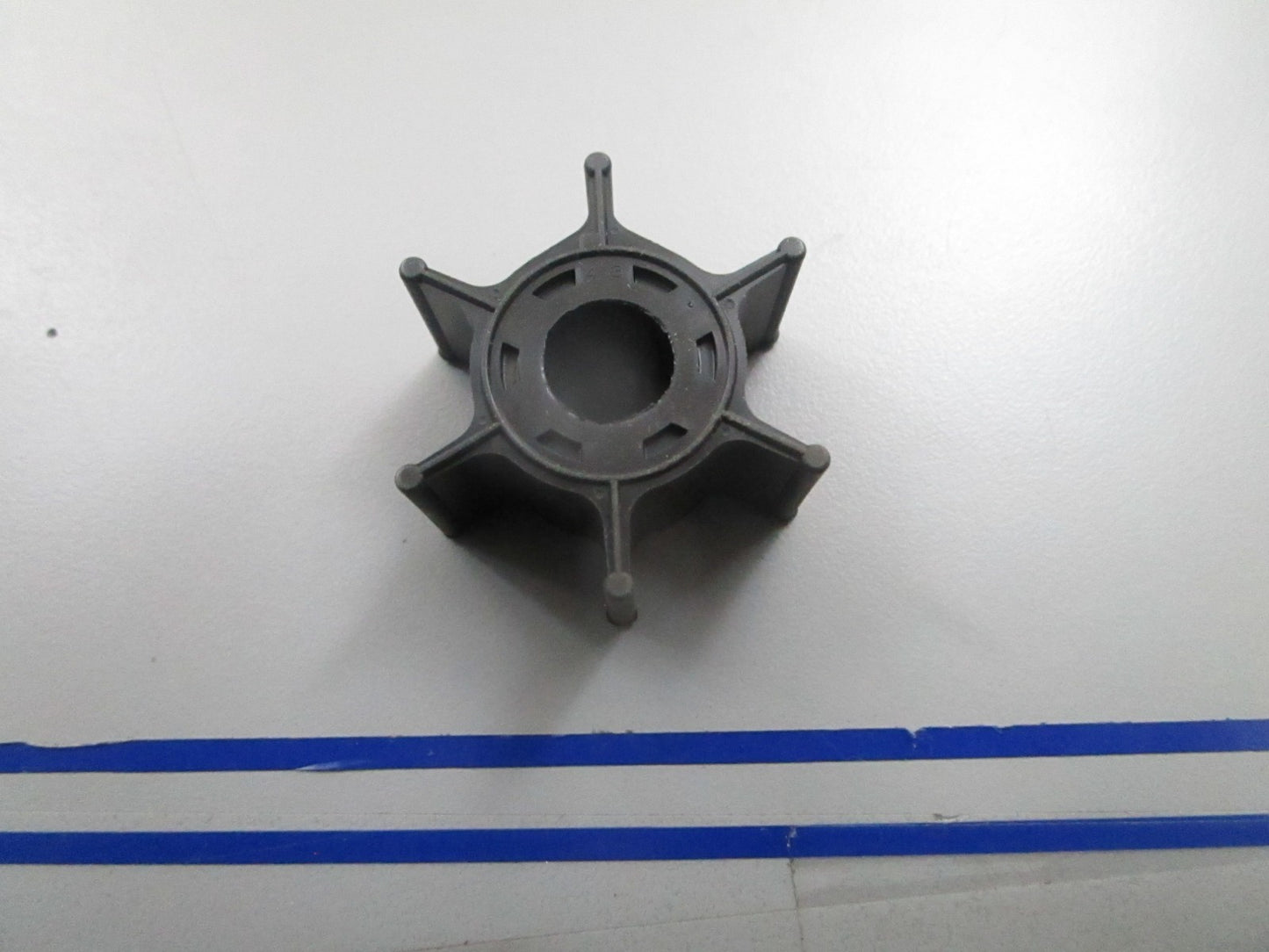 *NEW OEM* 0810 Mercury Quicksilver Water Pump Impeller 47-11590M