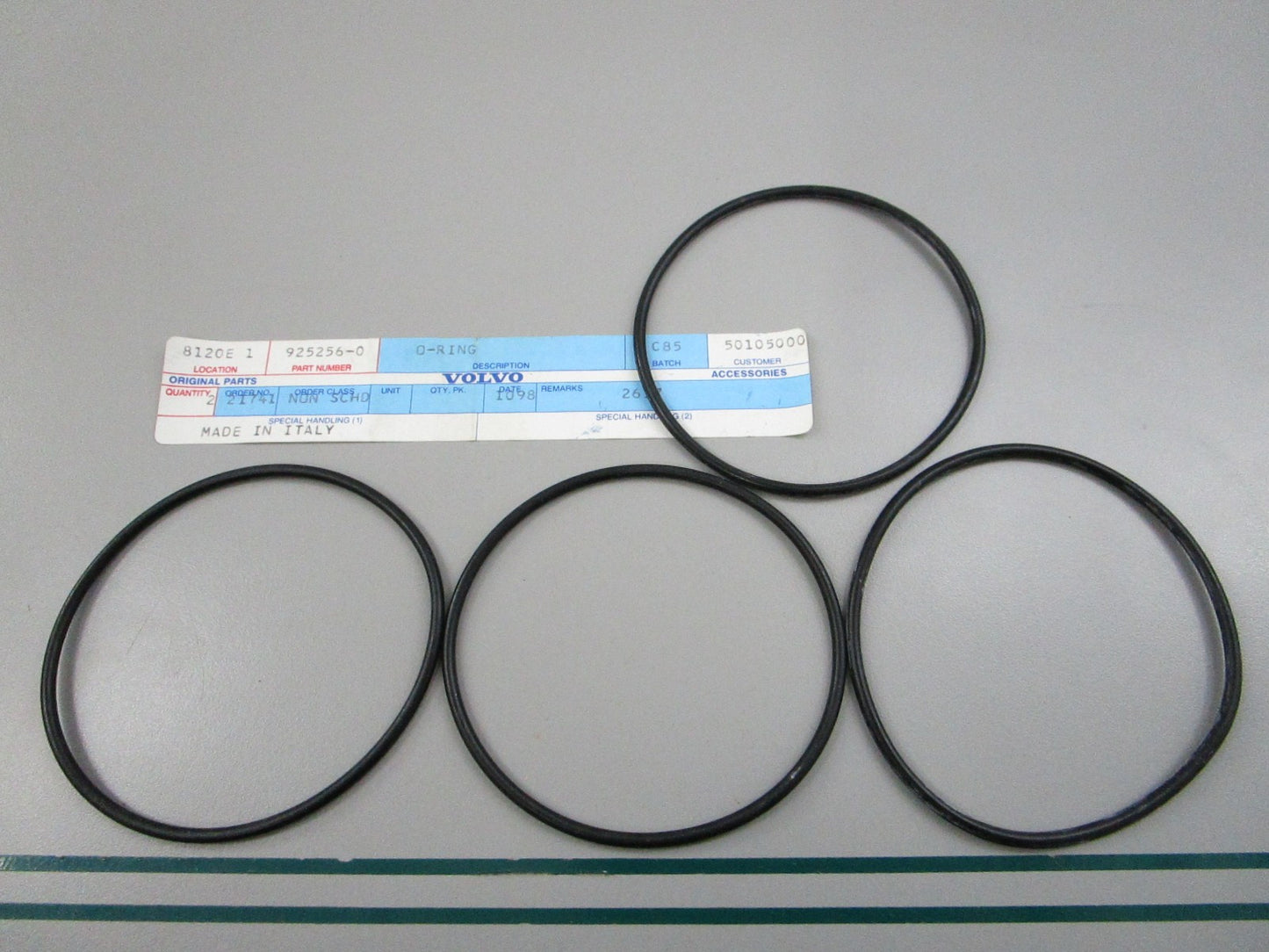 NEW OEM (LOT OF 4) 925256 Volvo Penta O-Ring 0810