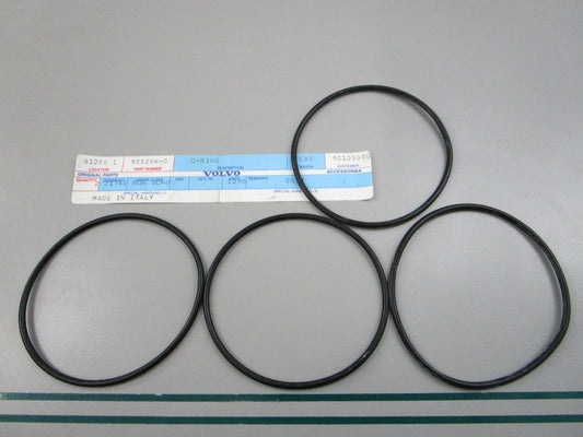 NEW OEM (LOT OF 4) 925256 Volvo Penta O-Ring 0810