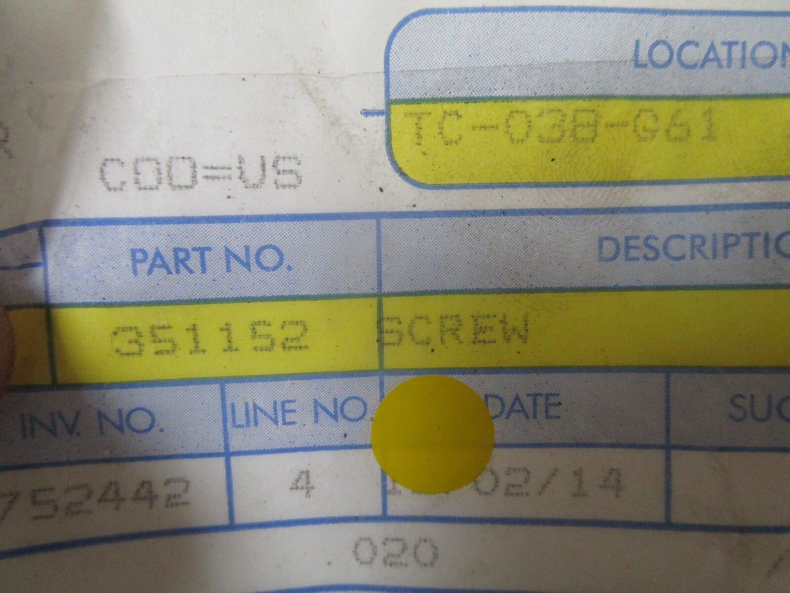 *NEW OEM* (LOT OF 2) 0810 OMC Johnson Evinrude Screw 351152 0351152