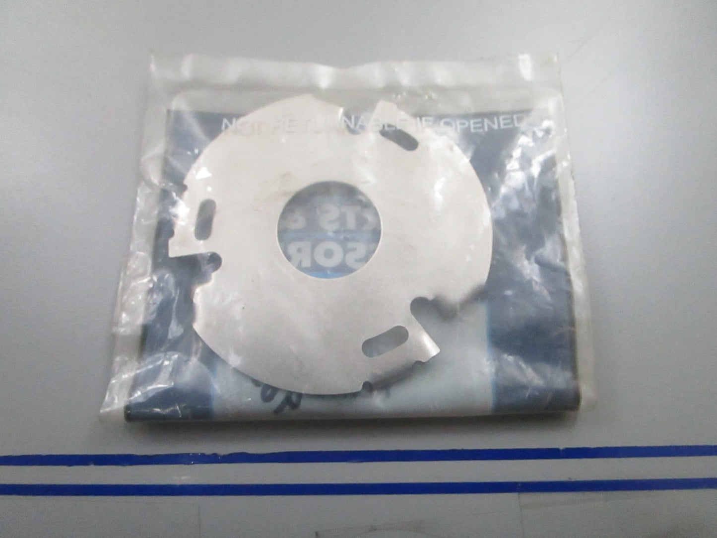 *NEW OEM* 0810 Mercury Quicksilver Plate 20164