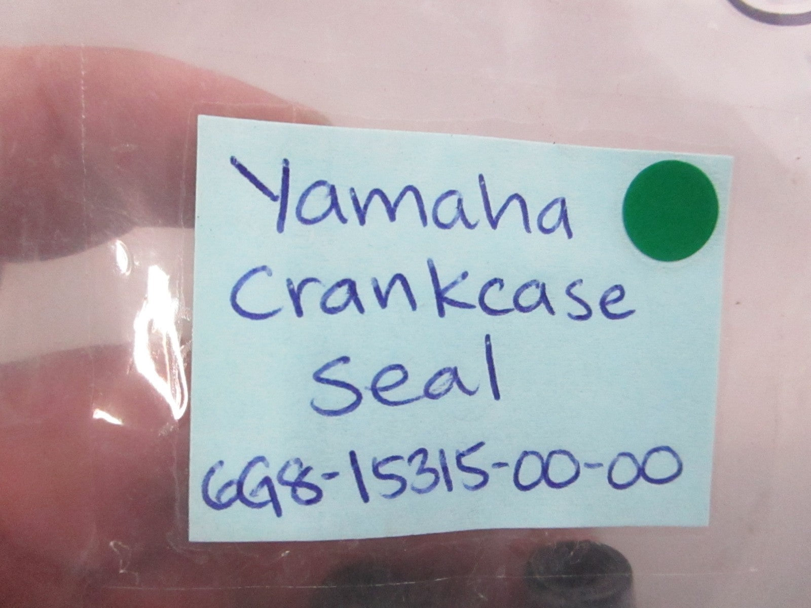 NEW OEM 6G8-15315-00-00 Yamaha Crankcase Seal 0810