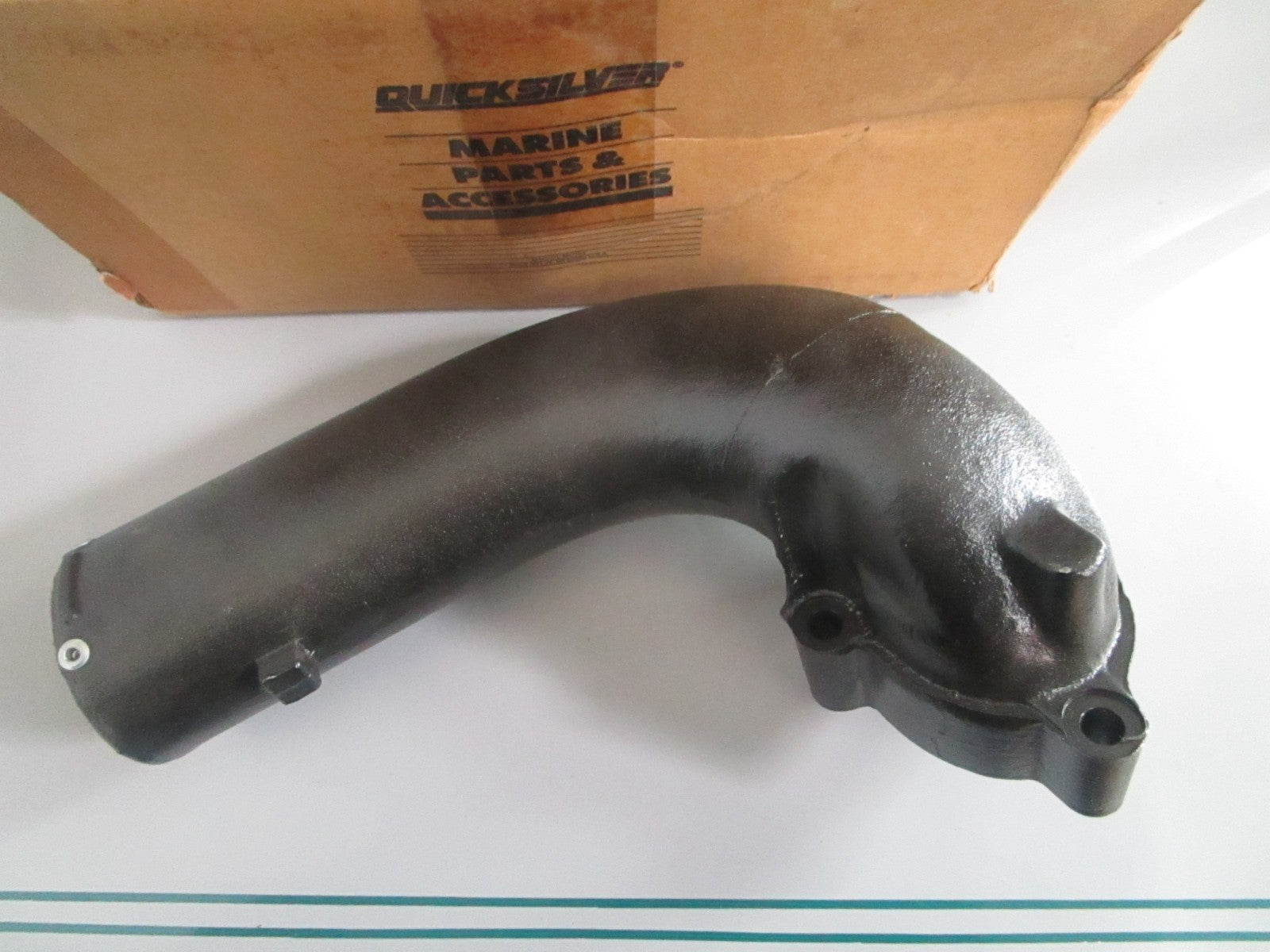 NEW OEM 53272A5 Mercury Quicksilver Elbow 0820