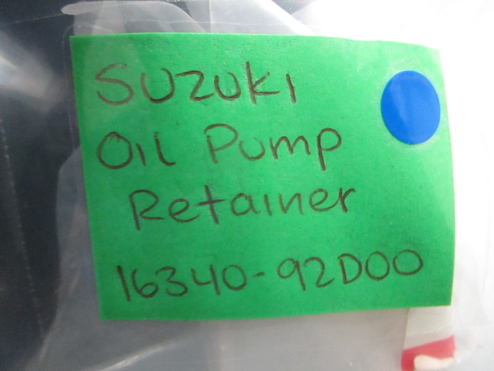 *NEW OEM* 0810 Suzuki Oil Pump Retainer 16340-92D00