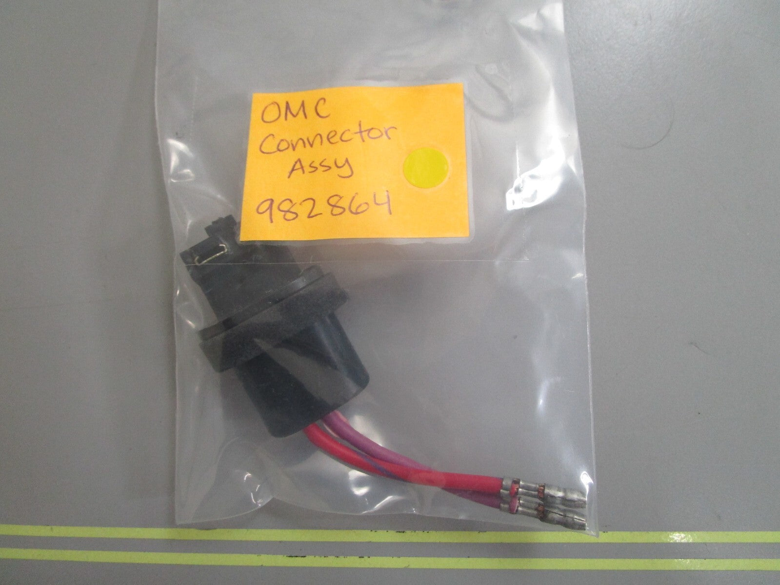 *NEW OEM* 0810 OMC Johnson Evinrude Connector Assembly 982864 0982864