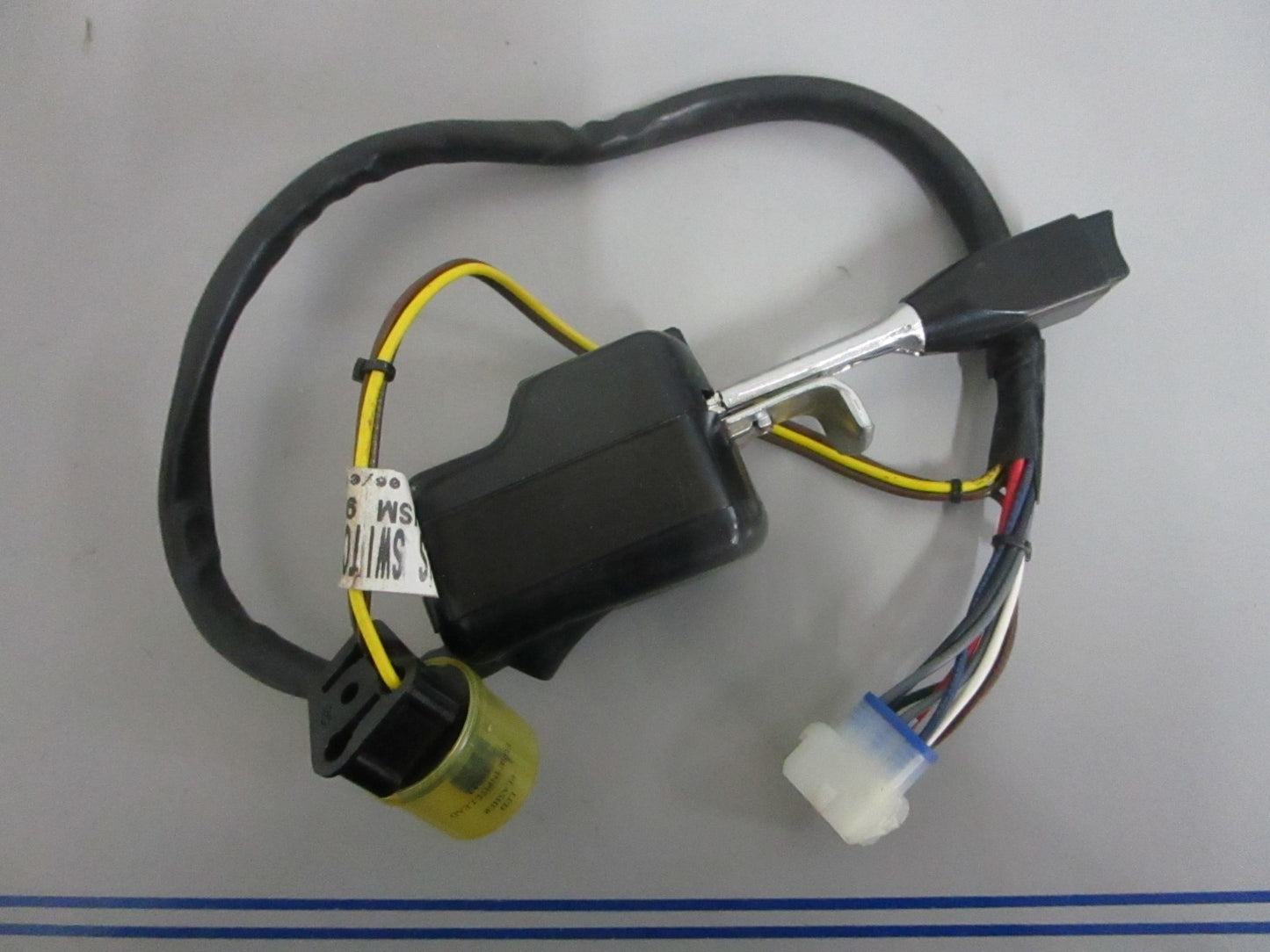 NEW VSM920 Universal Turn Signal Switch 0820