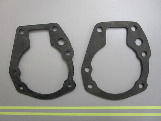 *NEW OEM* (LOT OF 2) 0810 OMC Johnson Evinrude Gasket 331203 0331203
