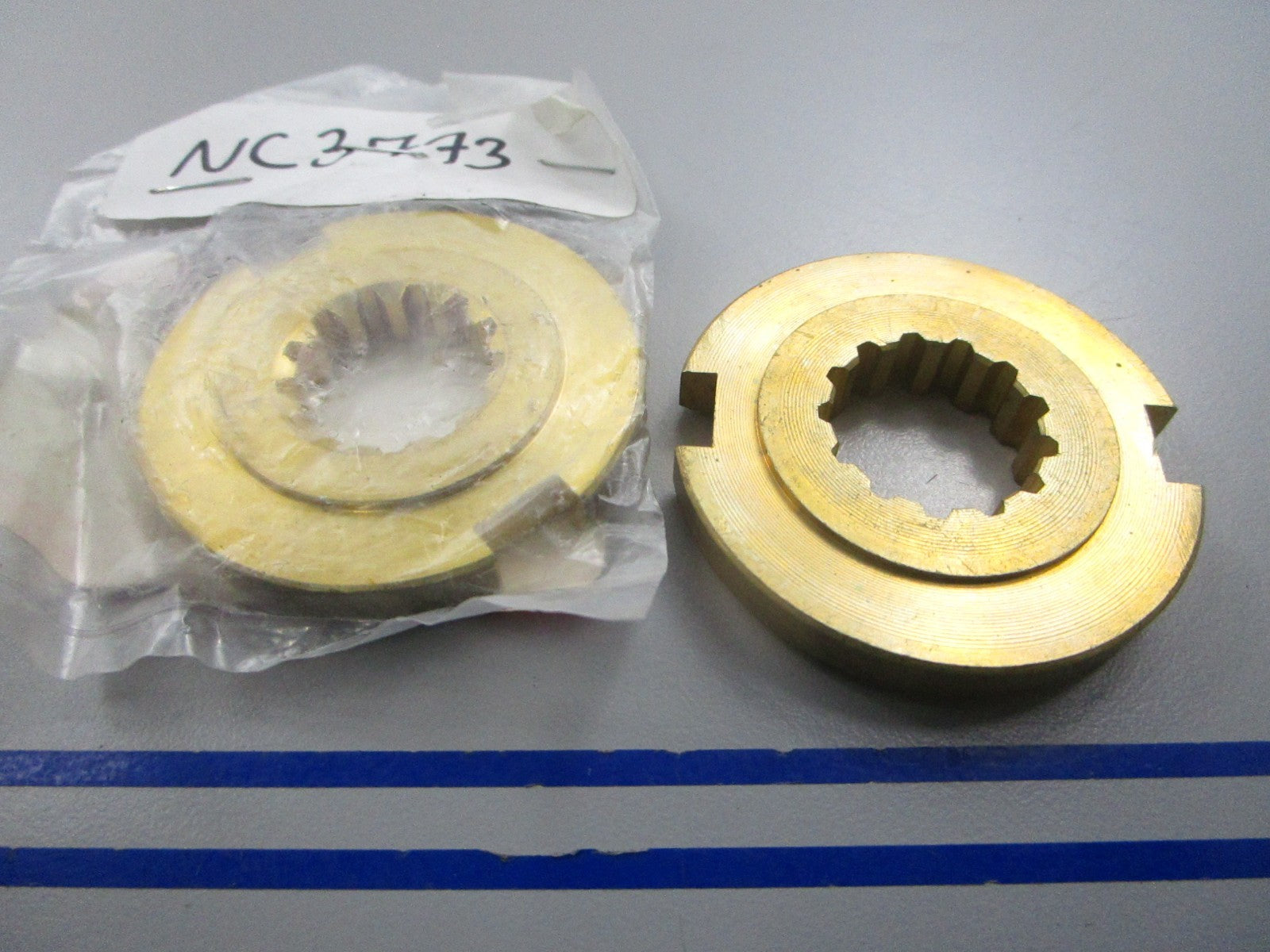 NEW OEM (LOT OF 2) 57633-95501 Suzuki Spacer 0810